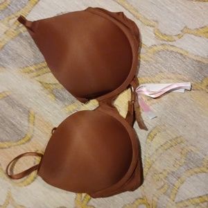 NWOT Victoria's Secret Pink Push Up Bra
